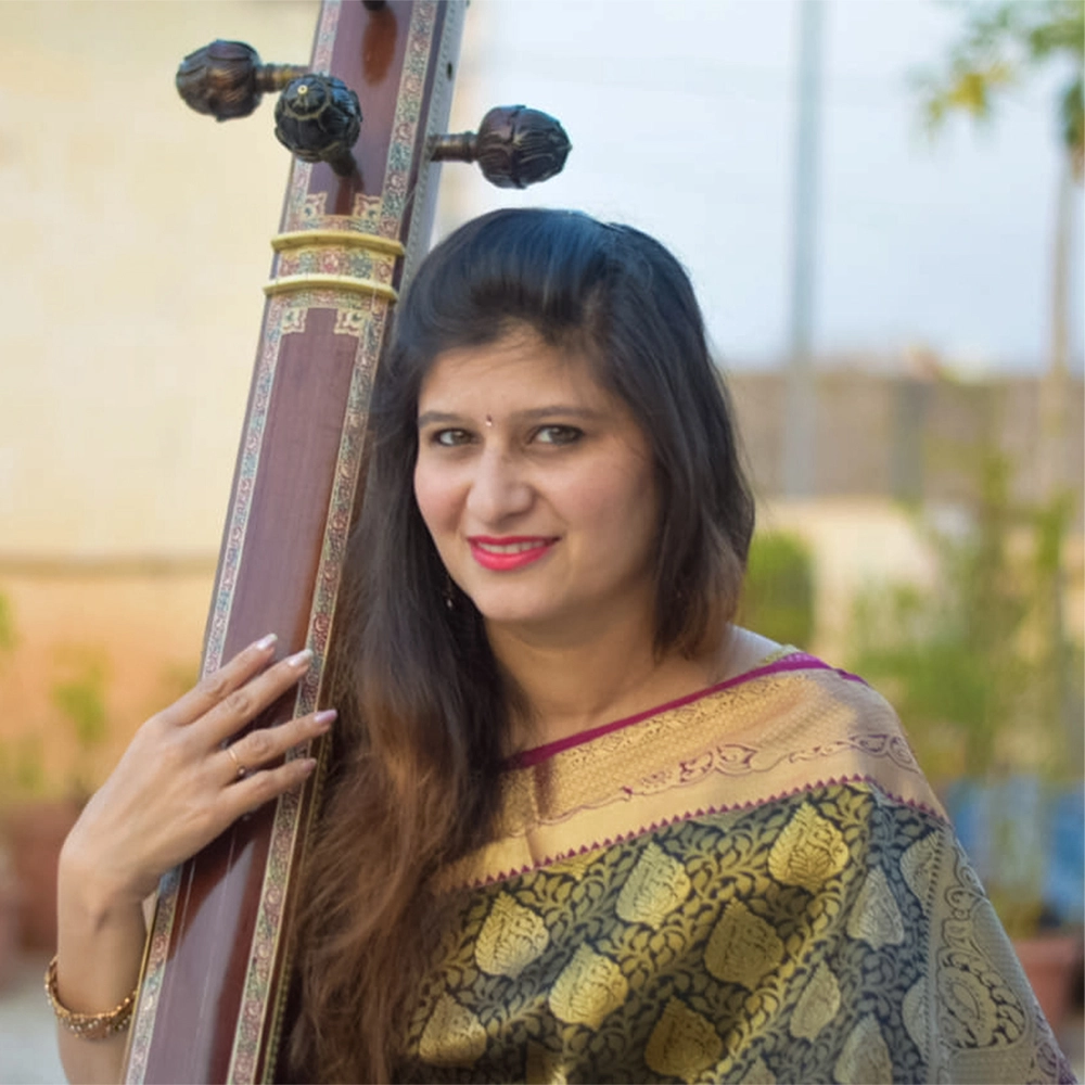 Mrunmayee Phatak - Indian Classical Vocalist